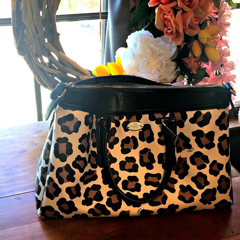 COACH ANIMAL PRINT PURSE